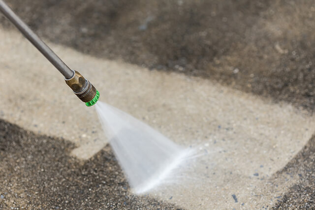 parking lot pressure washing in chattanooga